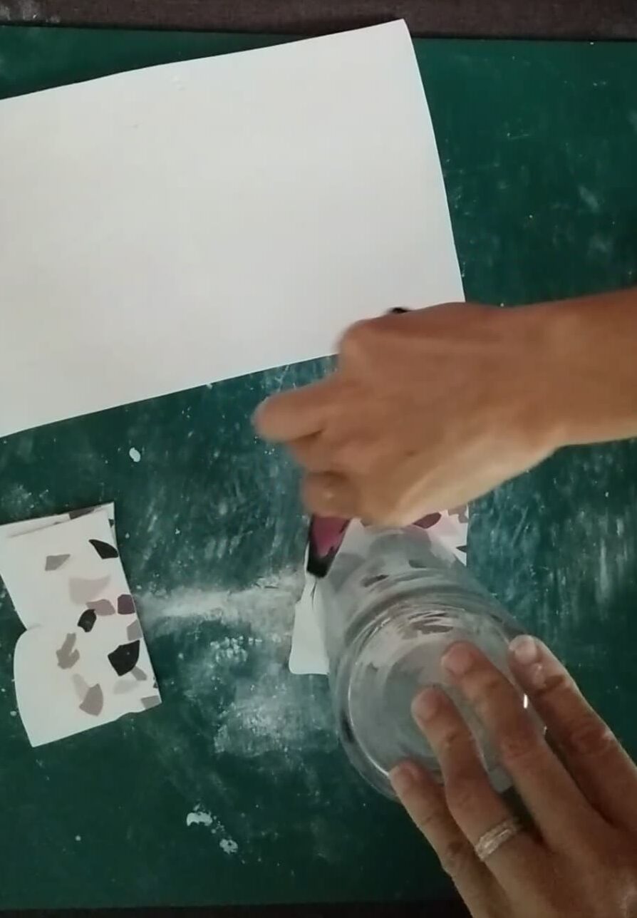 Découpe fond du vase 1 Découpe fond du vase terrazzo